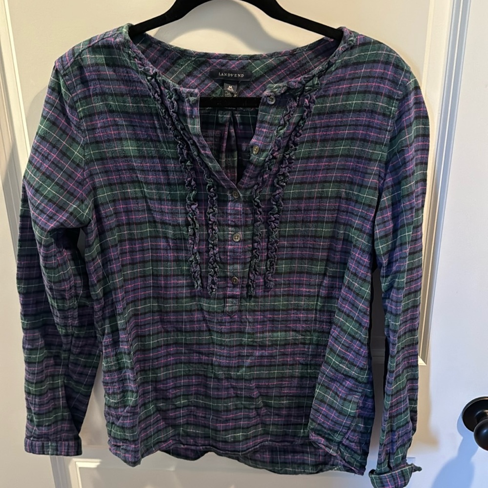 Women’s flannel top